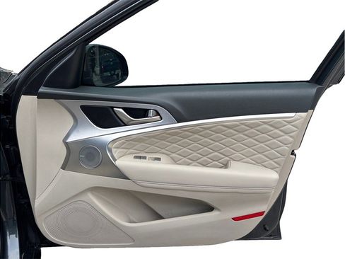 Used 2019 Genesis G70 3.3T Design image 51