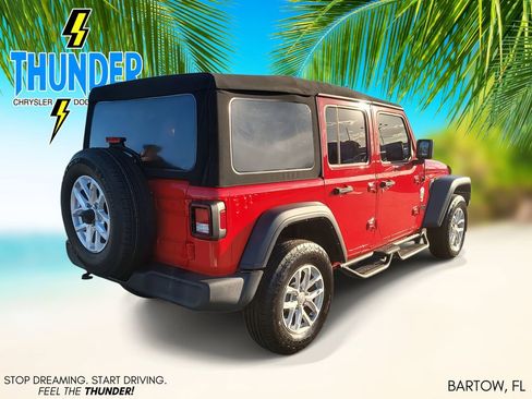 Used 2023 Jeep Wrangler Sport S image 4