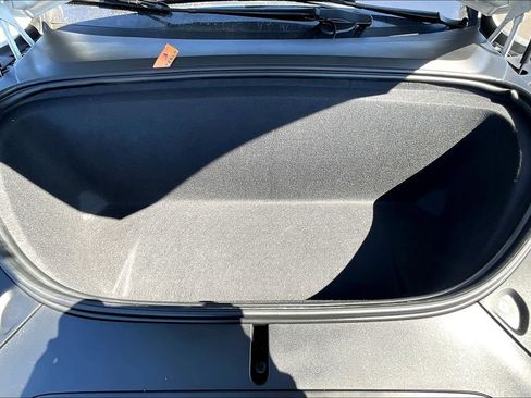 Used 2016 Tesla Model X 90D image 10