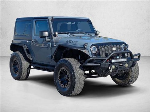Used 2015 Jeep Wrangler Sport image 3
