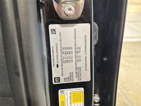 Certified 2023 Cadillac Escalade Sport Platinum w/ LPO, ONYX Package image 35