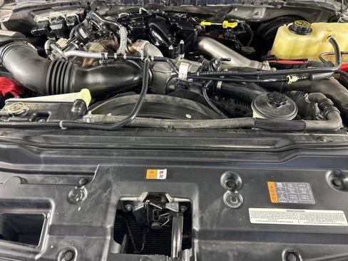 Used 2019 Ford F250 Lariat w/ Lariat Ultimate Package image 14