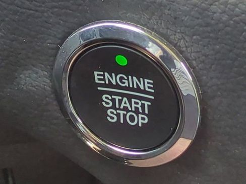 Certified 2024 Ford Edge SEL w/ Convenience Package AWD/4WD image 28