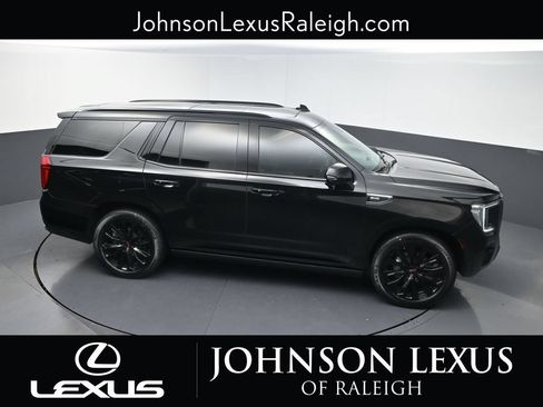 Used 2023 GMC Yukon AT4 w/ AT4 Premium Plus Package AWD/4WD image 29