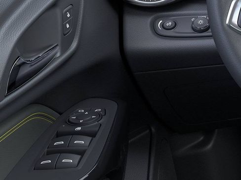 New 2026 Chevrolet Trax ACTIV w/ Driver Confidence Package FWD image 22