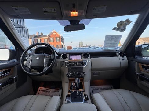 Used 2013 Land Rover LR4 HSE image 17
