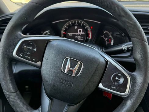 Used 2018 Honda Civic LX image 9