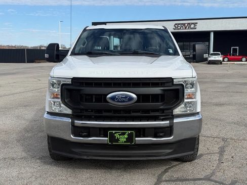 Used 2020 Ford F250 XL w/ Power Equipment Group image 2