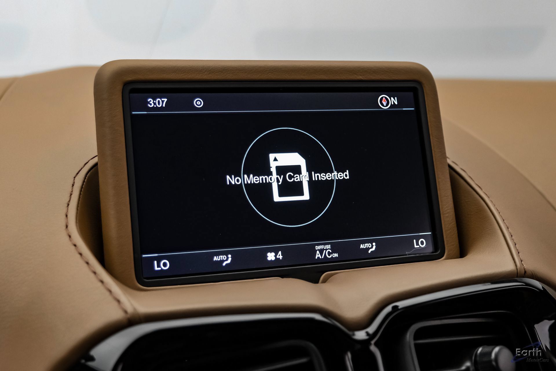 Used 2020 Aston Martin V8 Vantage Coupe RWD image 81