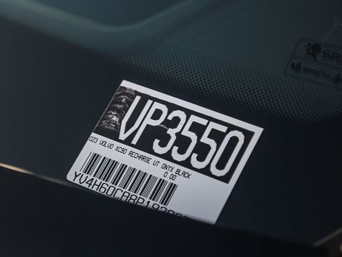 Used 2023 Volvo XC90 T8 Ultimate image 28