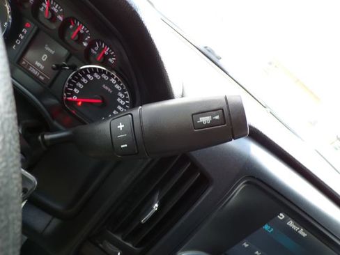 Used 2018 Chevrolet Silverado 1500 W/T w/ Trailering Package image 16