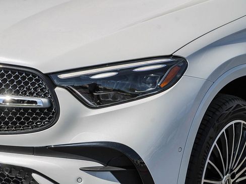New 2026 Mercedes-Benz GLC 300 4MATIC image 8