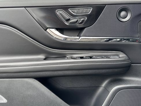 New 2025 Lincoln Corsair Grand Touring w/ Equipment Group 302A image 10