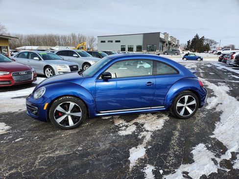 Used 2014 Volkswagen Beetle R-Line image 3