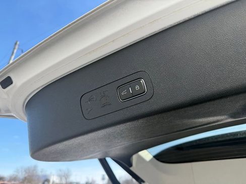 Used 2025 Lincoln Aviator Reserve w/ Equipment Group 201A image 18