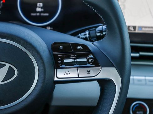 New 2026 Hyundai Elantra Limited image 21