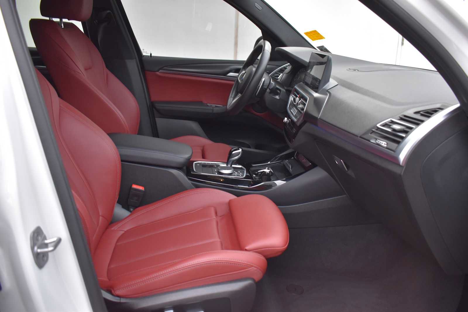 Used 2023 BMW X3 xDrive30i w/ M Sport Package AWD/4WD image 11