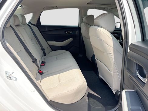 Used 2024 Honda Accord EX image 30