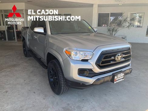 Used 2022 Toyota Tacoma SR image 1