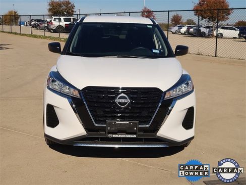 Certified 2025 Nissan Kicks Play S image 5