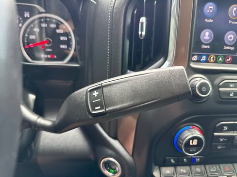 Used 2020 Chevrolet Silverado 1500 High Country w/ Technology Package AWD/4WD image 26
