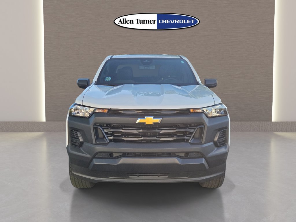 Used 2026 Chevrolet Colorado W/T w/ Advanced Trailering Package RWD image 4