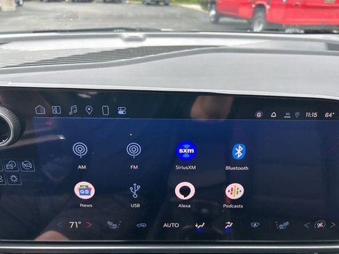 New 2025 Chevrolet Equinox EV RS image 10