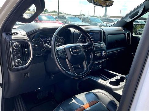 Used 2021 GMC Sierra 1500 AT4 w/ AT4 Premium Package AWD/4WD image 15