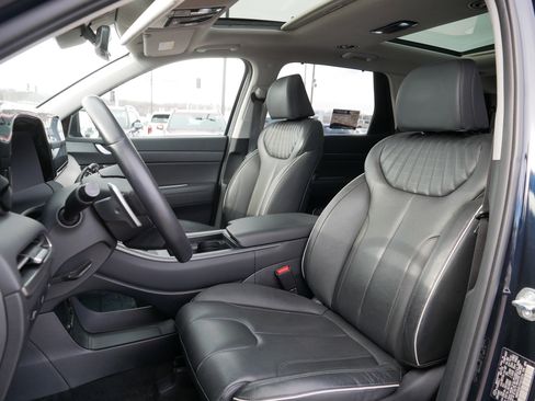 Used 2023 Hyundai Palisade Limited image 14