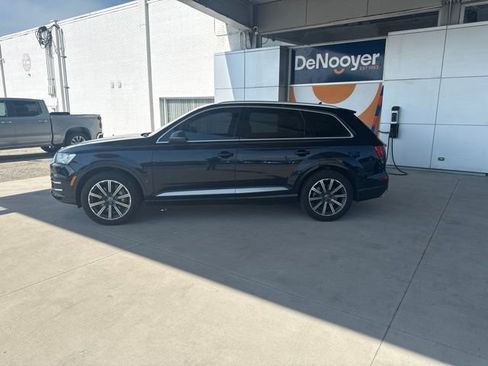 Used 2017 Audi Q7 3.0T Prestige AWD/4WD image 6
