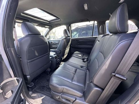 Used 2022 Honda Pilot TrailSport image 17
