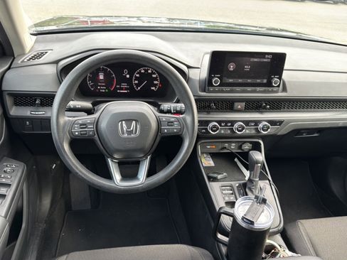 Used 2024 Honda CR-V EX image 12