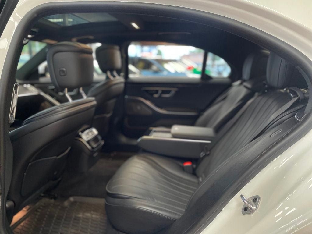 Used 2023 Mercedes-Benz S 500 4MATIC w/ AMG Line image 15