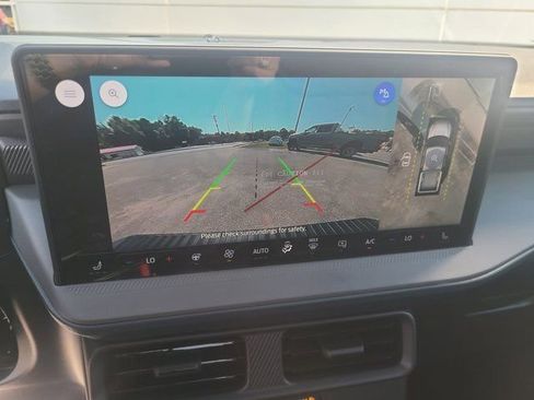 New 2025 Ford Maverick Lariat w/ Black Appearance Package image 11