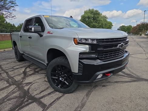 Used 2022 Chevrolet Silverado 1500 LT Trail Boss w/ Safety Package AWD/4WD image 21