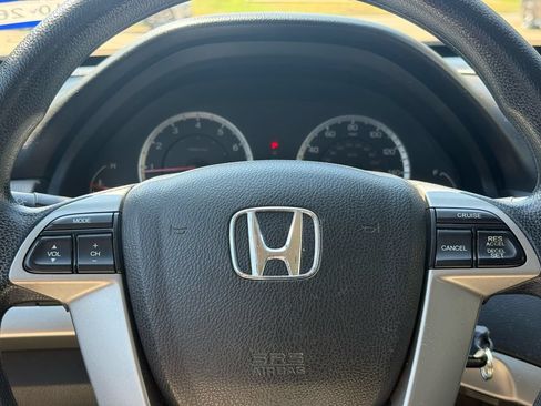 Used 2012 Honda Accord LX image 9