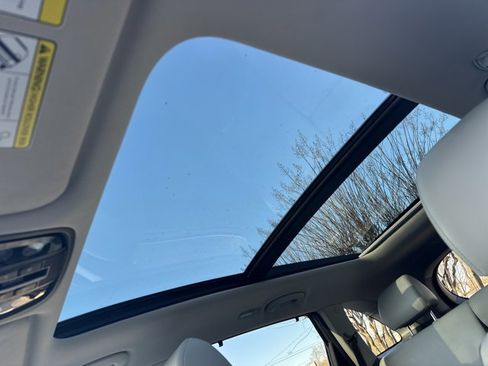 Used 2019 Kia Sorento SX w/ SX Touring Package image 36