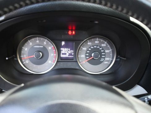 Used 2015 Subaru Forester 2.5i Limited image 32