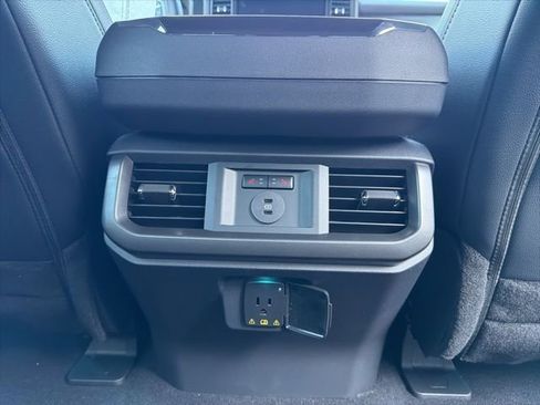 New 2025 Ford F150 Lariat w/ Equipment Group 502A High image 20