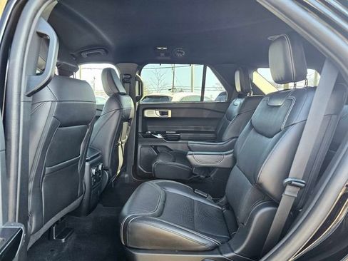 Used 2023 Ford Explorer ST w/ Equipment Group 401A AWD/4WD image 23