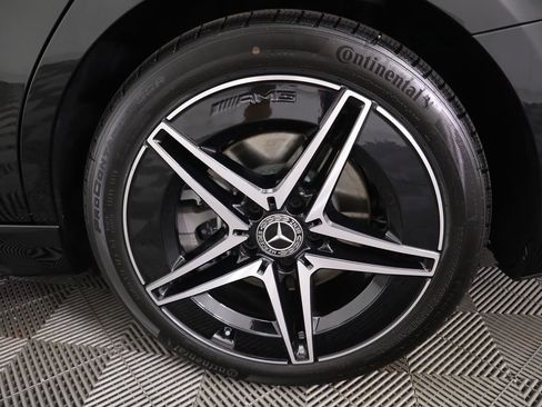 New 2025 Mercedes-Benz C 300 4MATIC Sedan image 32