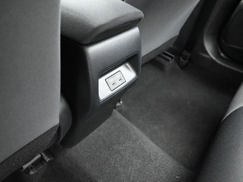 Used 2023 Toyota Corolla LE image 26