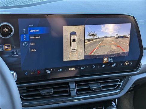 New 2026 Chevrolet Equinox EV RS image 13