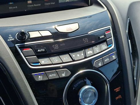 Used 2025 Acura RDX SH-AWD w/ Advance Package image 17