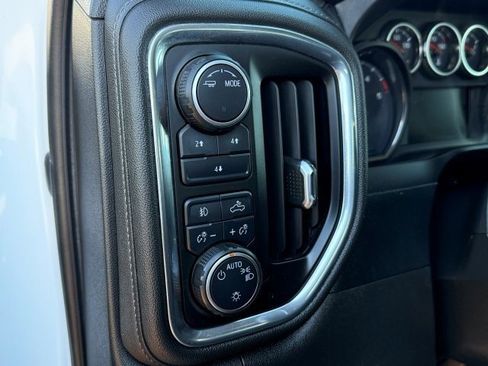 Used 2023 Chevrolet Silverado 2500 LT w/ Convenience Package image 13