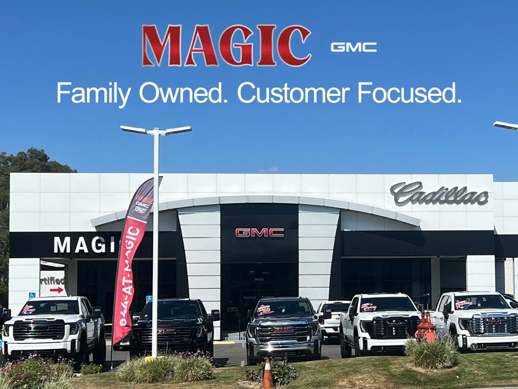 Used 2026 GMC Sierra 1500 SLE w/ Preferred Package AWD/4WD image 9