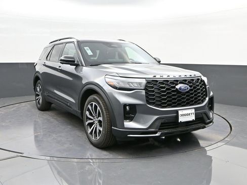 New 2025 Ford Explorer ST-Line image 22