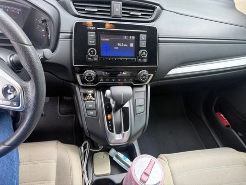 Used 2020 Honda CR-V LX image 3