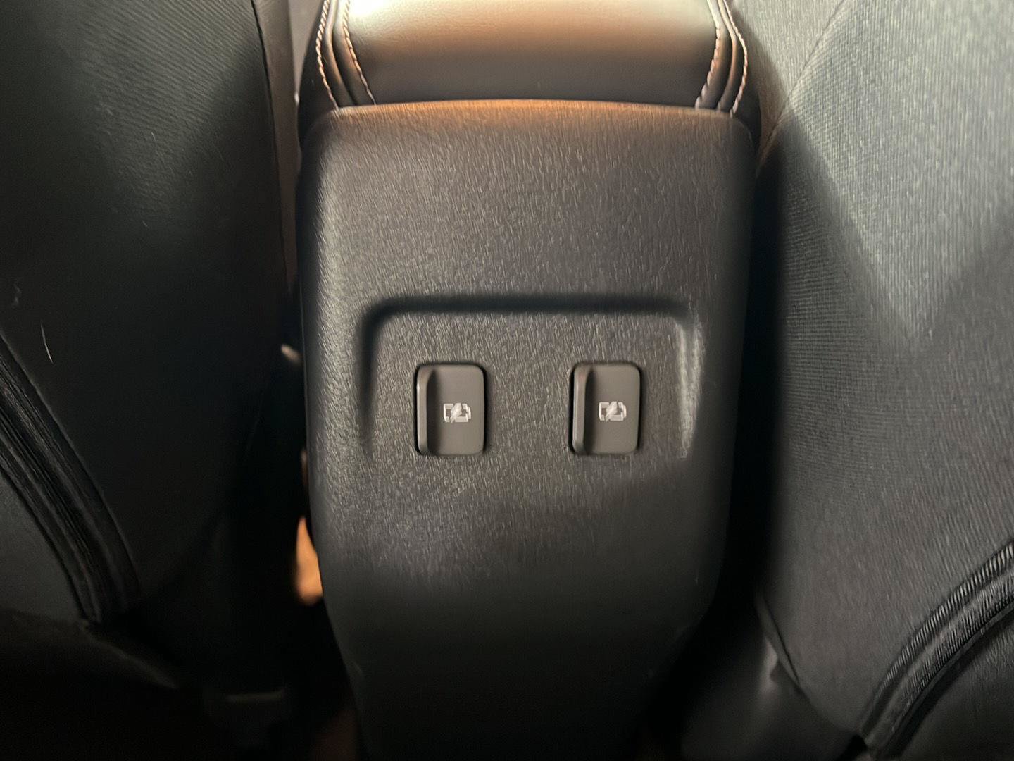 Used 2023 Nissan Kicks SV FWD image 22