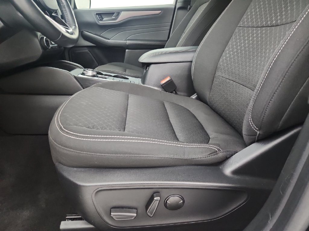 Used 2024 Ford Escape Active AWD/4WD image 22